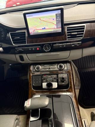 AUDI A8 usata, con Controllo trazione