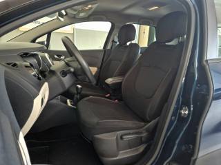 RENAULT Captur usata, con Bracciolo