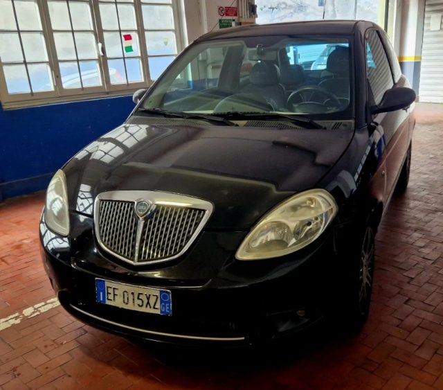 LANCIA Ypsilon usata, con ABS