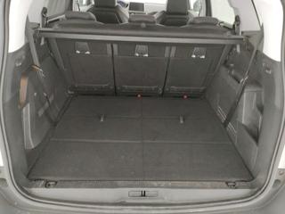 PEUGEOT 5008 usata, con Luci diurne LED