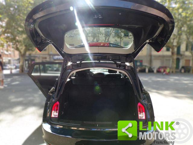 OPEL Insignia usata, con Climatizzatore automatico, 2 zone