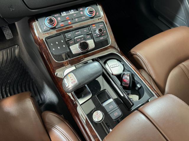 AUDI A8 usata, con Controllo trazione