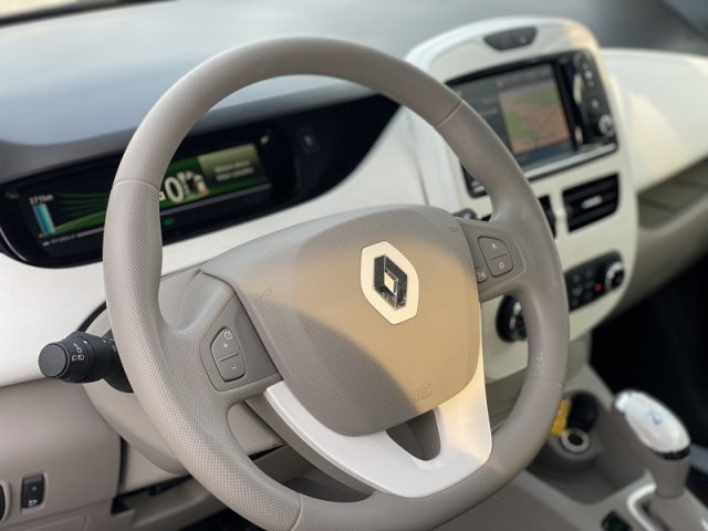 RENAULT ZOE usata, con Controllo automatico clima