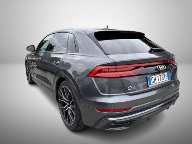 AUDI Q8 usata, con Alzacristalli elettrici