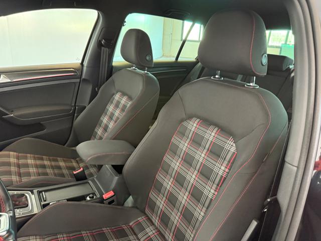 VOLKSWAGEN Golf GTI usata, con Cronologia tagliandi