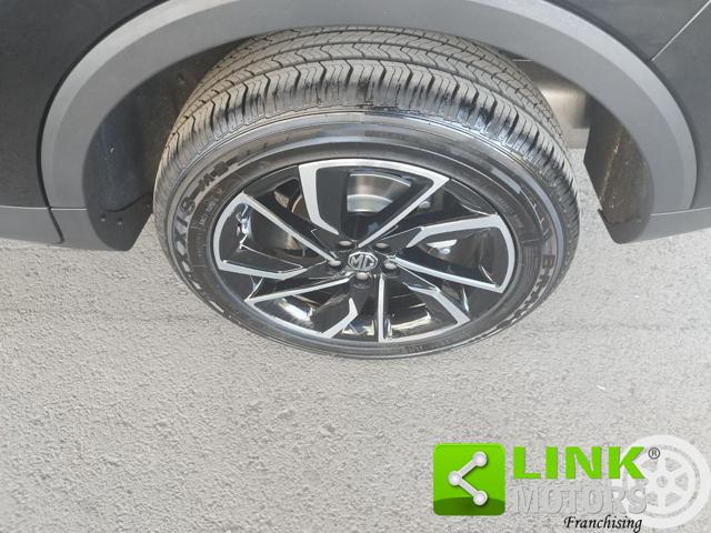 MG ZS usata, con USB