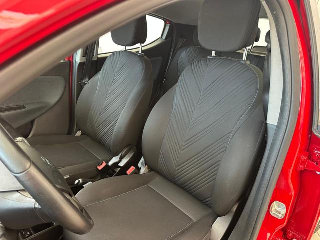 LANCIA Ypsilon usata, con Specchietti laterali elettrici