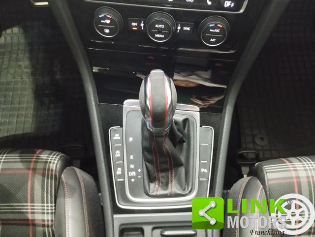 VOLKSWAGEN Golf GTI usata, con Specchietti laterali elettrici