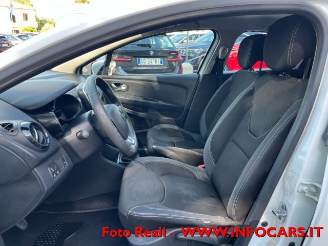 RENAULT Clio usata, con Alzacristalli elettrici