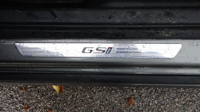 OPEL Insignia usata, con Pneumatici da neve