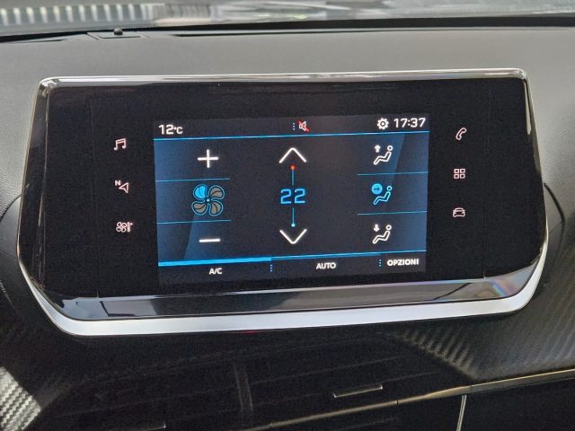 PEUGEOT 2008 usata, con Controllo vocale