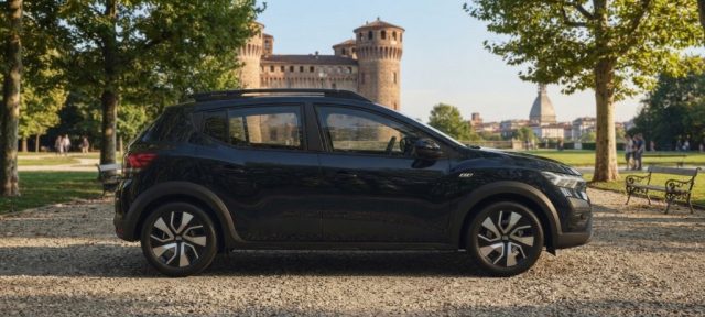 DACIA Sandero usata, con Airbag