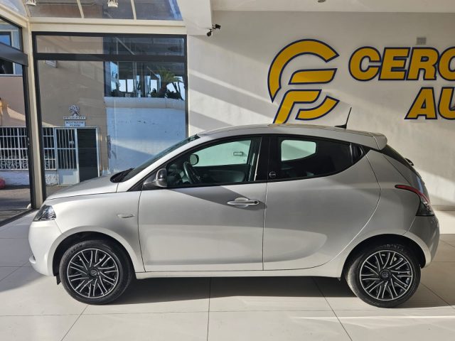 LANCIA Ypsilon usata, con Airbag laterali