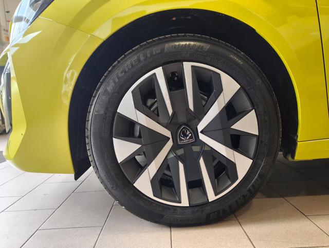 PEUGEOT 208 usata, con Park Distance Control