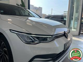 VOLKSWAGEN Golf usata, con Luci diurne LED