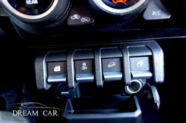 SUZUKI Jimny usata, con Cruise Control