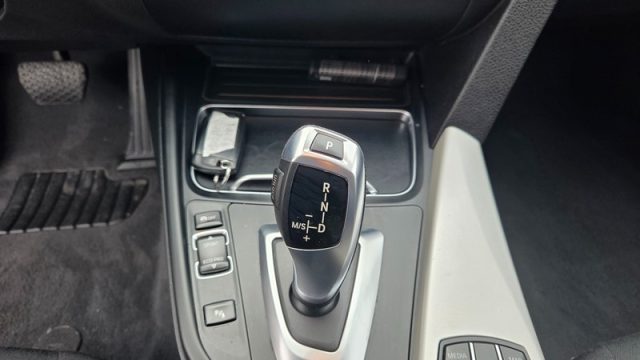 BMW 318 usata, con USB