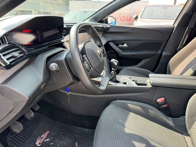 PEUGEOT 308 usata, con Fari Xenon