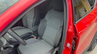 RENAULT Captur usata, con Autoradio
