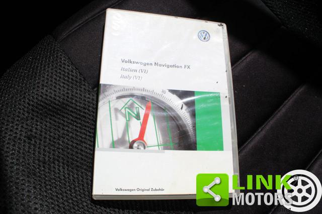 VOLKSWAGEN Touran usata 36