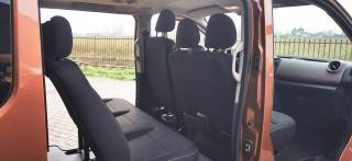 NISSAN NV300 usata, con USB
