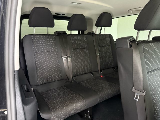 MERCEDES-BENZ Vito usata, con Autoradio digitale