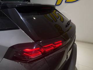 PEUGEOT 2008 usata, con Autoradio