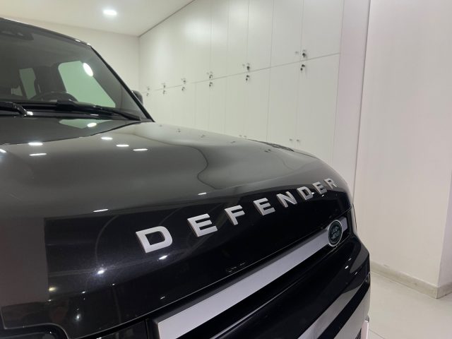 LAND ROVER Defender usata, con Autoradio