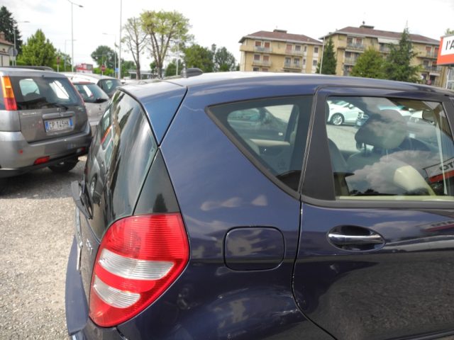 MERCEDES-BENZ A 180 usata 53