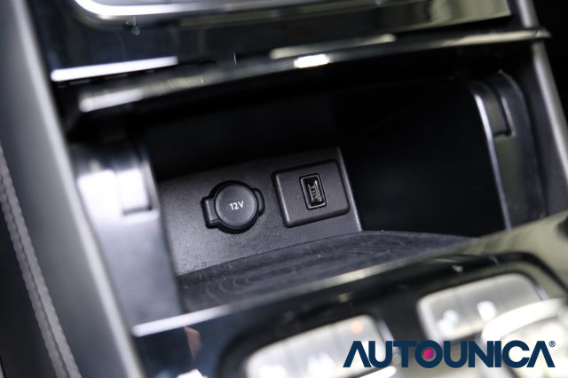 OPEL Grandland usata, con Isofix