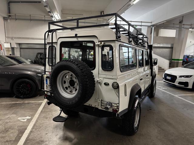 LAND ROVER Defender usata 8