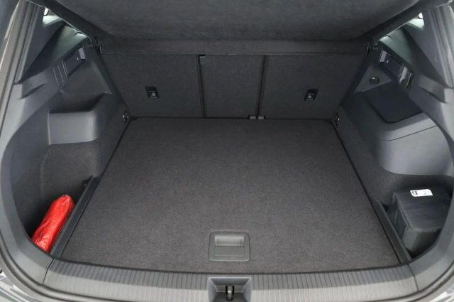 VOLKSWAGEN Tiguan usata, con Controllo automatico clima