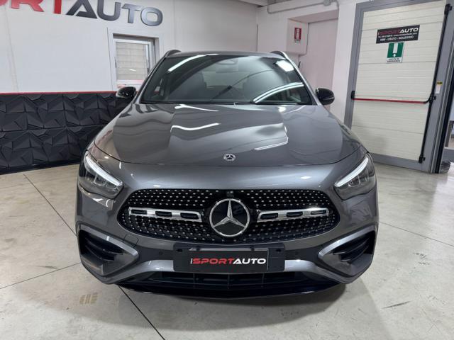 MERCEDES-BENZ GLA 200 usata, con Airbag