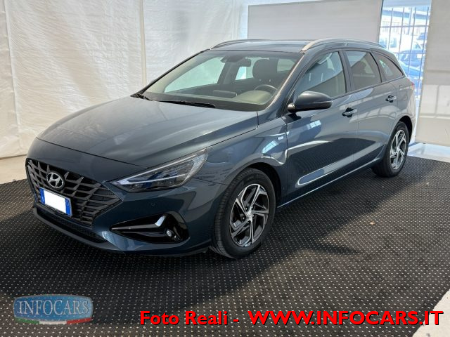 HYUNDAI i30 usata, con Airbag laterali