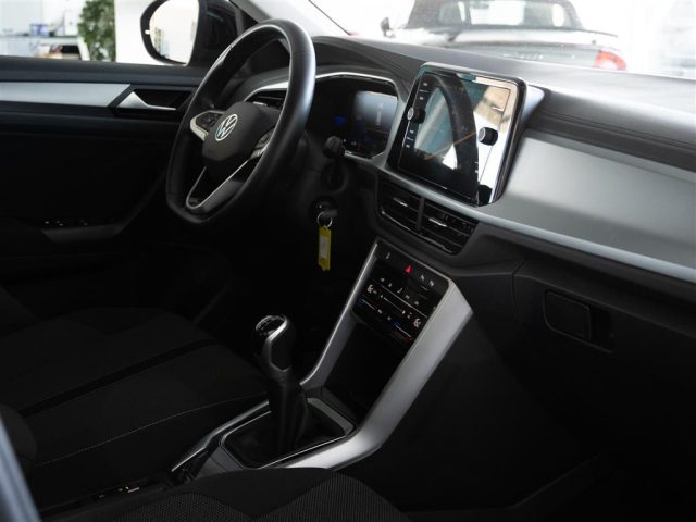 VOLKSWAGEN T-Roc usata 21