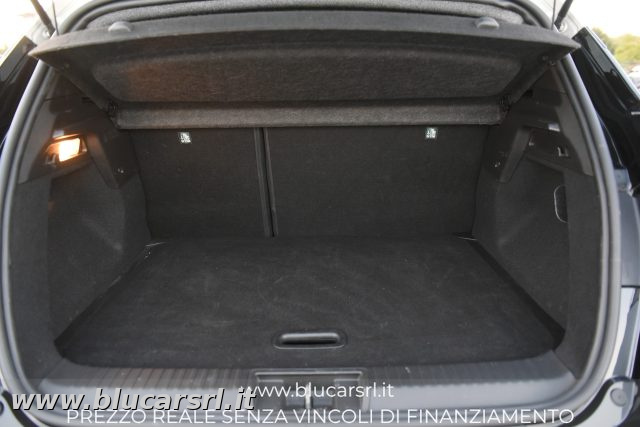 RENAULT Captur usata 12