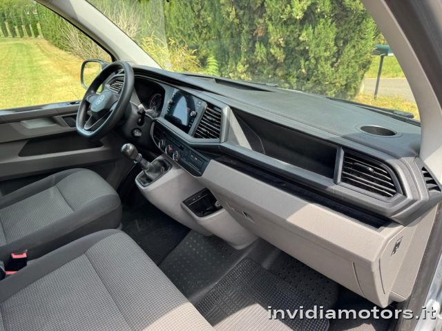 VOLKSWAGEN Caravelle usata, con Climatizzatore