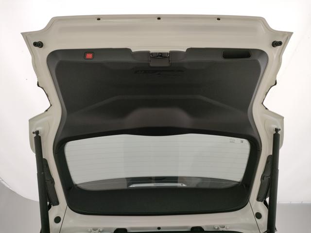 JEEP Avenger usata, con Sedile posteriore sdoppiato