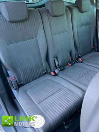 OPEL Zafira Tourer usata, con Controllo trazione