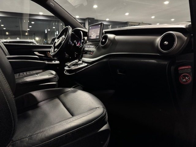 MERCEDES-BENZ V 250 usata, con Vetri oscurati