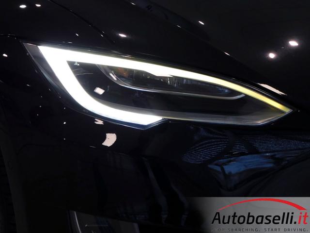 TESLA Model S usata, con Fari LED