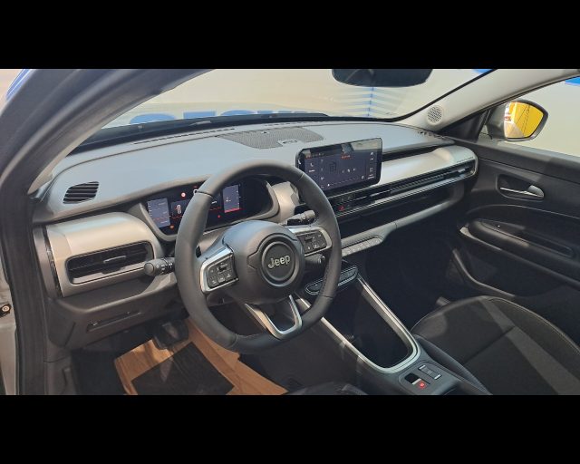 JEEP Avenger usata, con Bracciolo