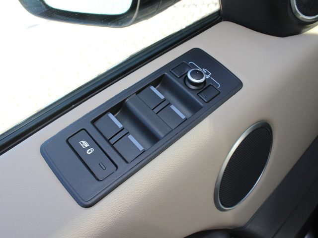 LAND ROVER Range Rover Sport usata, con USB