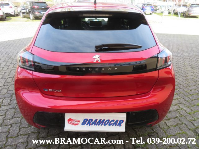 PEUGEOT 208 usata, con Boardcomputer