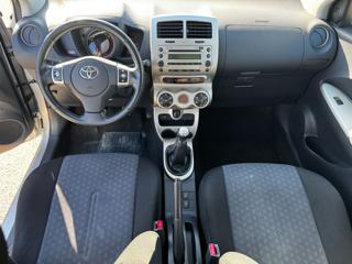 TOYOTA Urban Cruiser usata 22