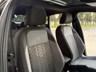 VOLKSWAGEN Taigo usata, con Controllo automatico clima