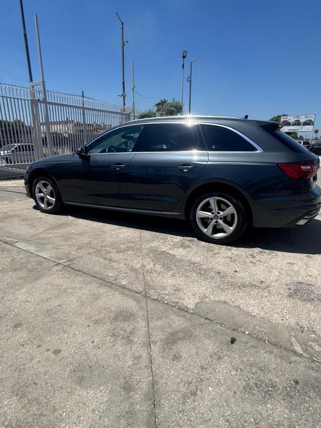AUDI A4 usata, con Airbag Passeggero