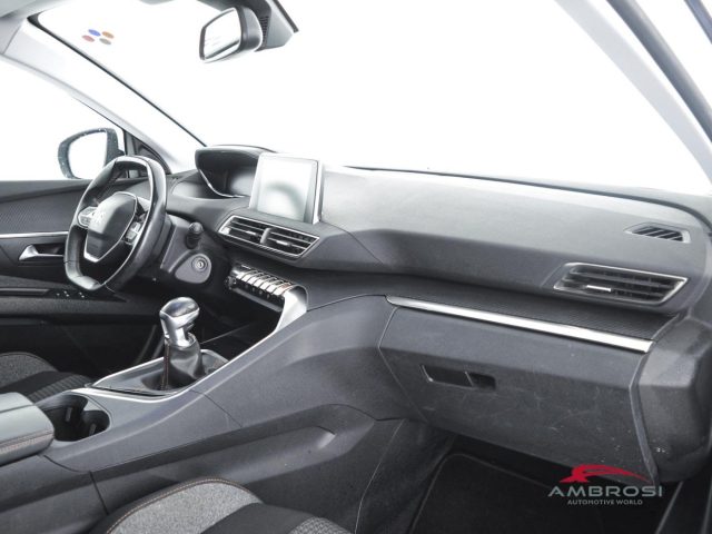 PEUGEOT 3008 usata 11