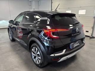 RENAULT Captur usata, con Autoradio