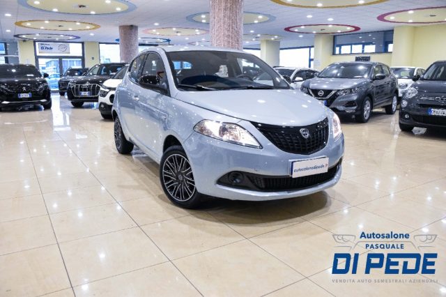 LANCIA Ypsilon usata, con Airbag Passeggero
